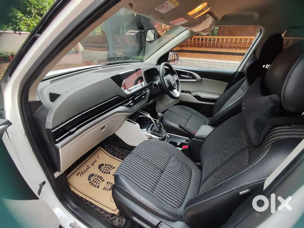 Kia Carens 2022 Petrol