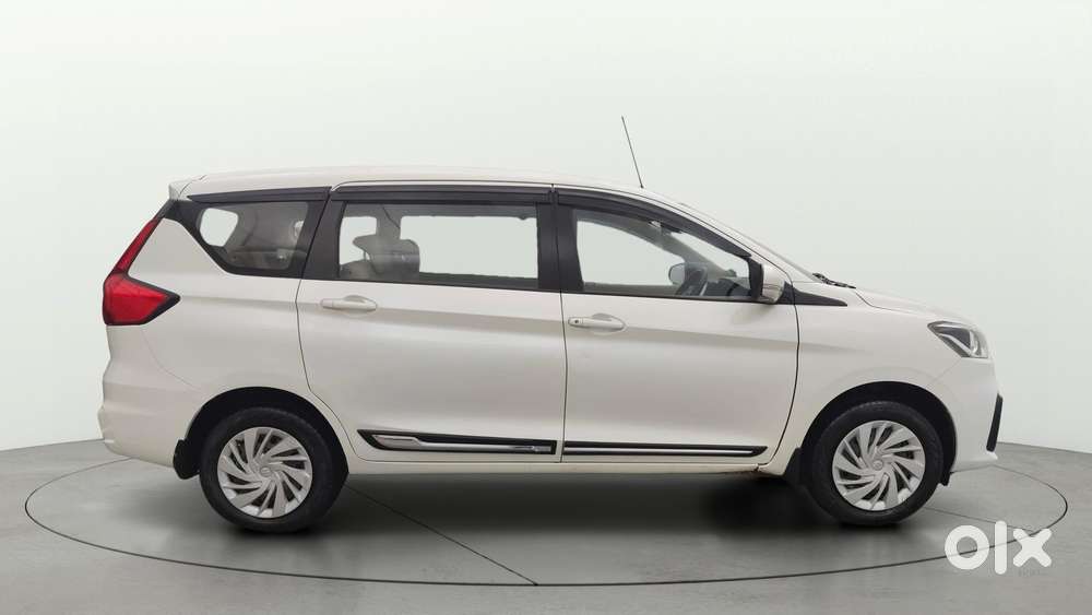 Maruti Suzuki Ertiga Vxi Cng, 2022, Cng & Hybrids