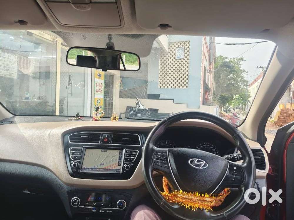 Hyundai I20 Petrol Asta Option, 2019, Petrol