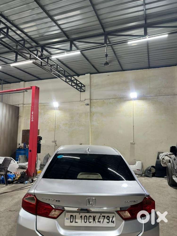Honda City 2018 Cng  64000 Km Driven