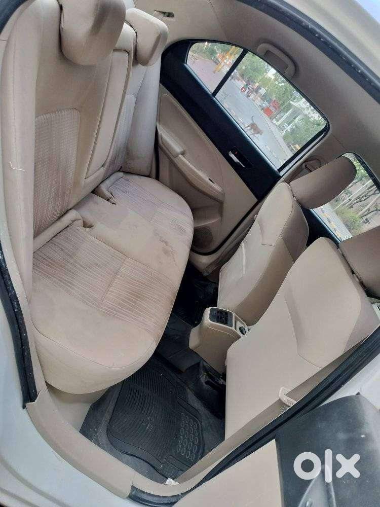Maruti Suzuki Swift Dzire 1.3 Vxi, 2023, Petrol
