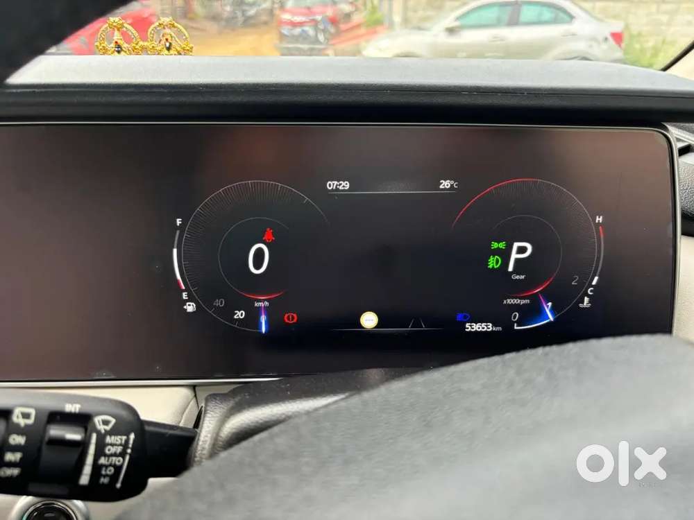 Mahindra Xuv700 At Diesel 2024