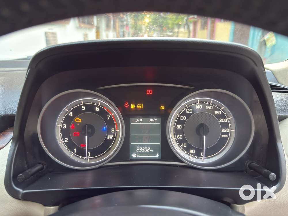 Maruti Suzuki Dzire 1.2 Zxi, 2018, Petrol