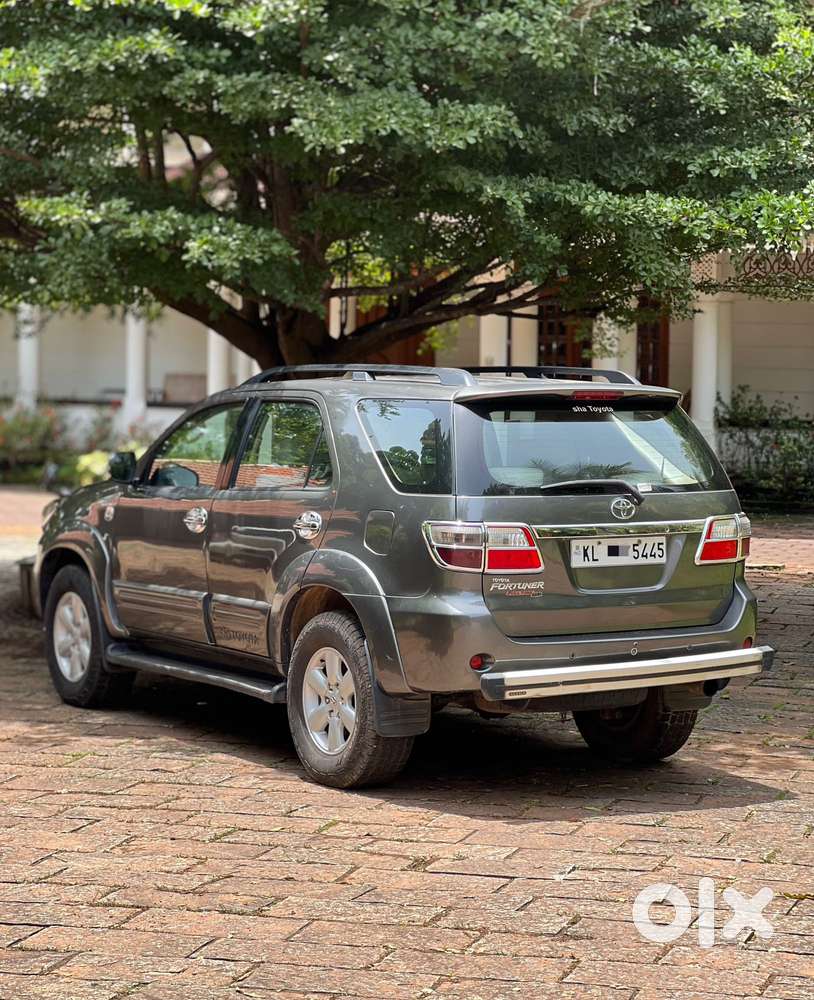 Toyota Fortuner 3.0 4x4 Manual, 2010, Diesel