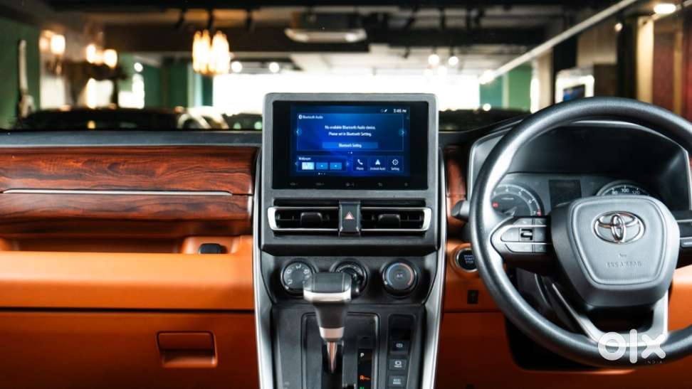 Toyota Innova Hycross 2.0 Gx 7 Str, 2025, Petrol