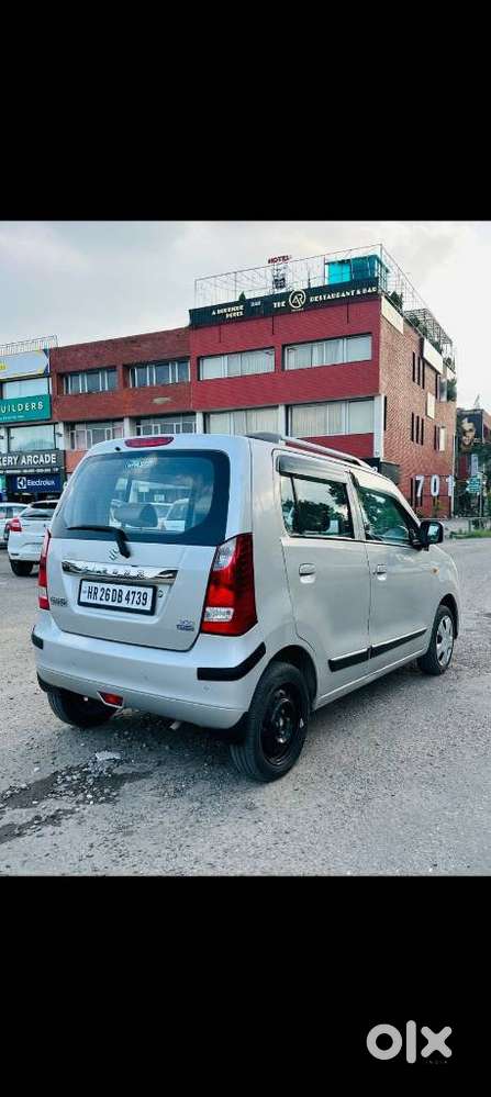 Maruti Suzuki Wagon R Vxi Amt1.2, 2017