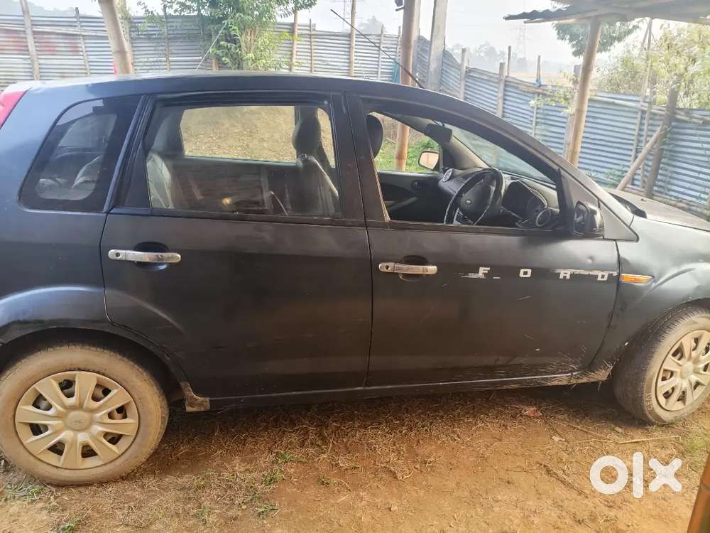 Ford Figo Petrol Zxi