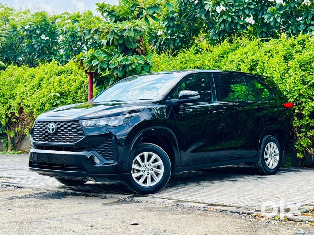 Toyota Innova Hycross 2.0 Gx 7 Str, 2023, Petrol