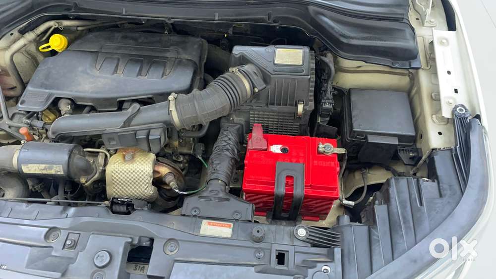 Mahindra Xuv300 1.2 W8 (o) Amt Petrol, 2021, Petrol