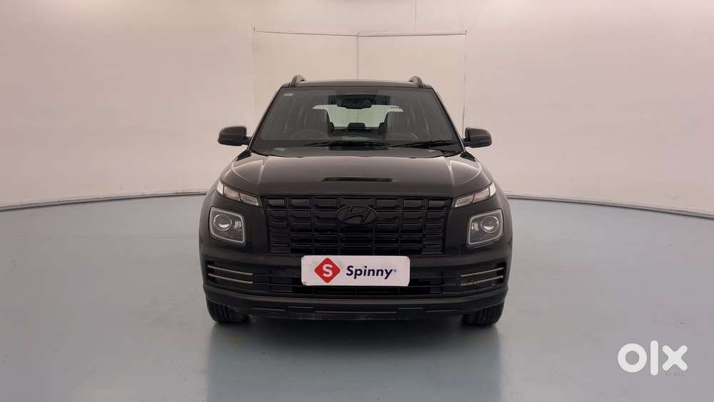 Hyundai Venue Sx Knight Edition Mt, 2023, Petrol