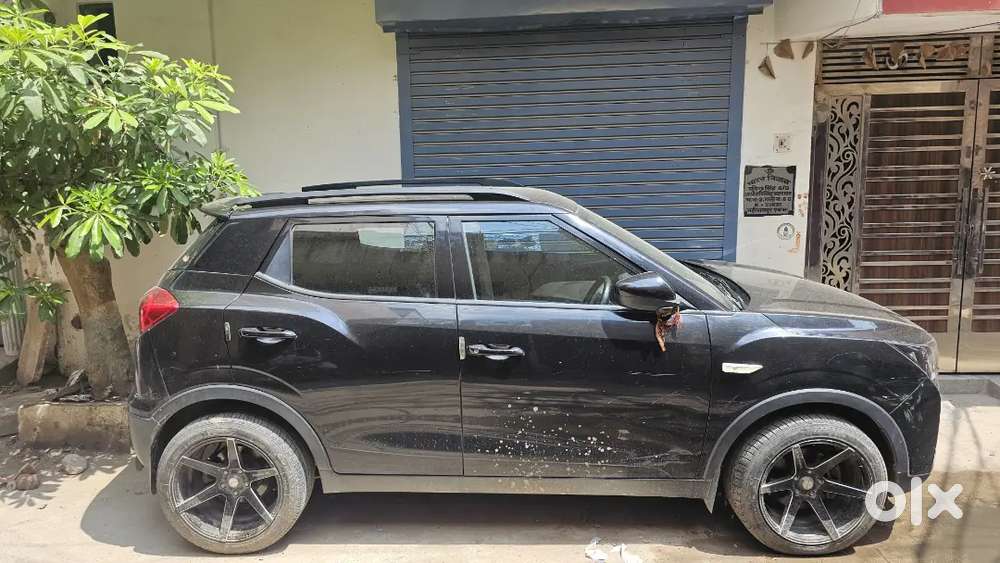Mahindra Xuv300 2021 Petrol 27000 Km Driven