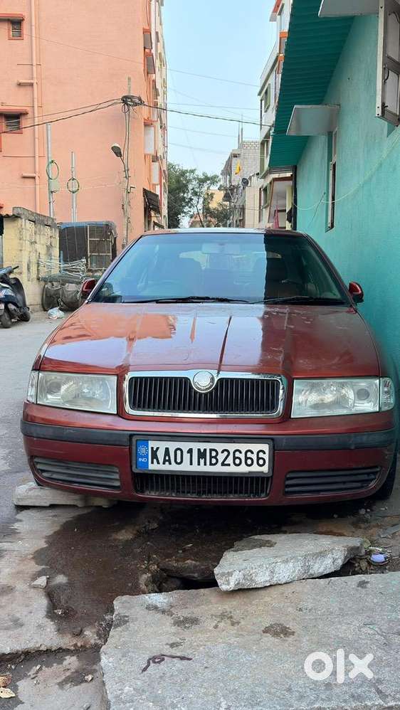 Skoda Octavia 2003 Petrol 100000 Km Driven