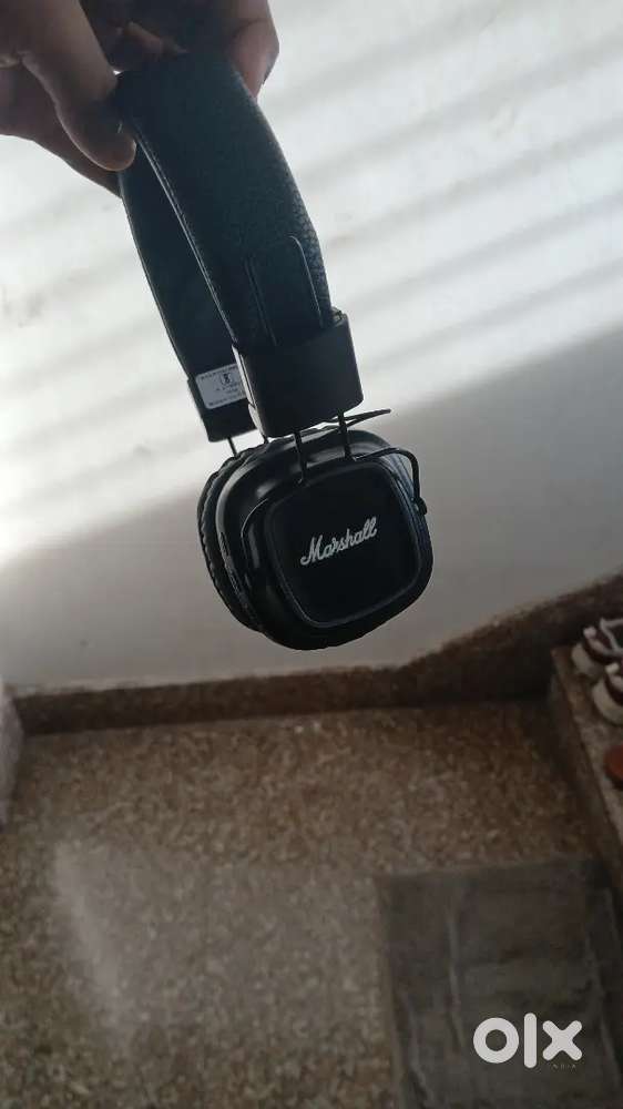 Marshall headphone
