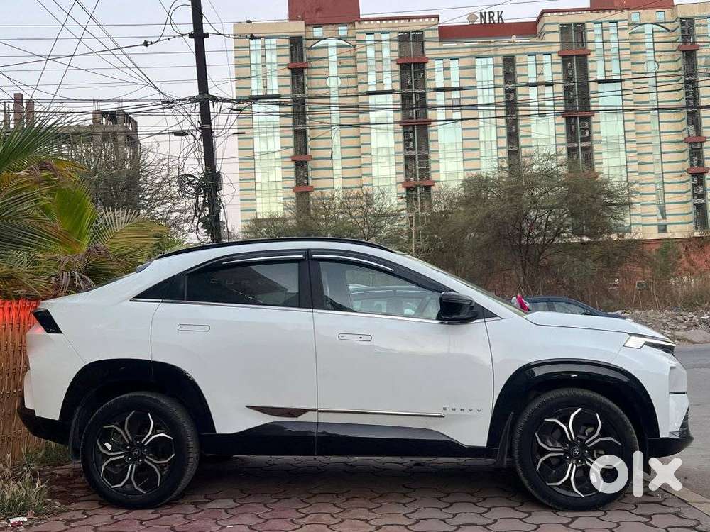 Tata Curvv Accom + A Dmt, 2024, Diesel
