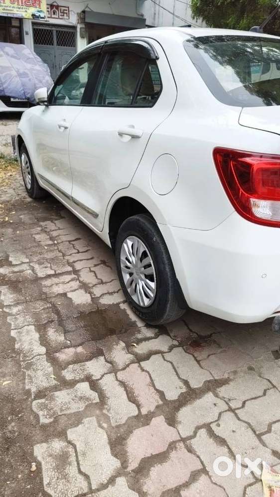 Maruti Suzuki Dzire 1.2 Vxi, 2021, Petrol