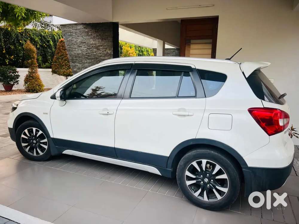 Maruti Suzuki S Cross 2017 Diesel Well Maintained