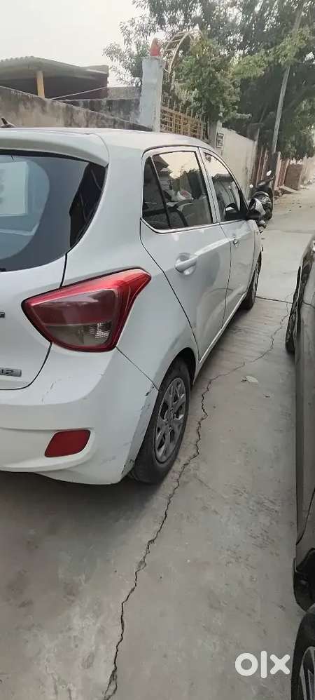 Hyundai Grand I10