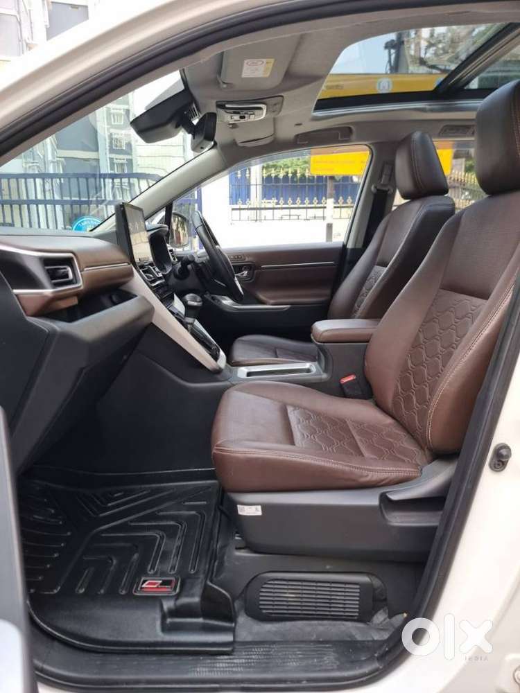 Toyota Innova Hycross 2.0 Zx Hybrid 7 Str, 2024, Diesel