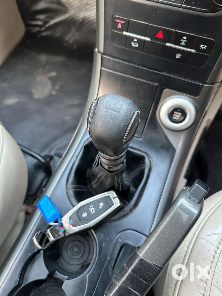 Mahindra Xuv500 2.2 W10, 2016, Diesel