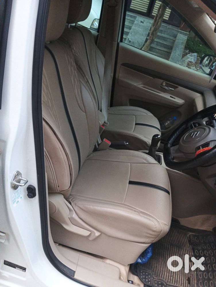 Maruti Suzuki Ertiga Vxi (o) Cng, 2025, Cng & Hybrids