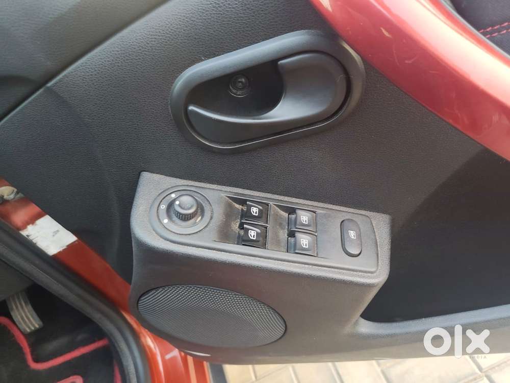 Renault Duster Petrol Rxs Cvt, 2017, Petrol