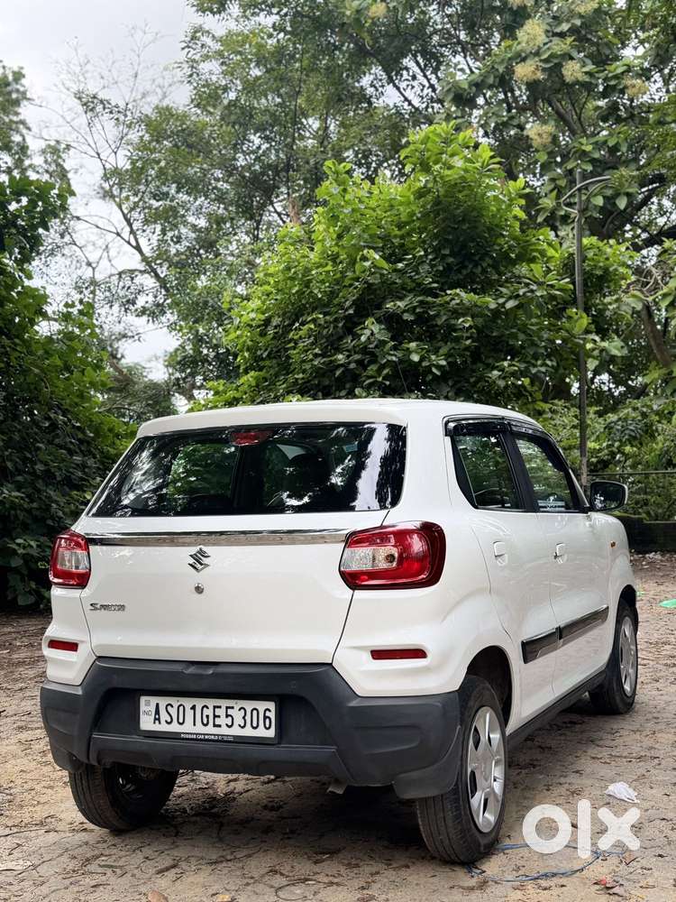 Maruti Suzuki S-presso Vxi Opt, 2025, Petrol