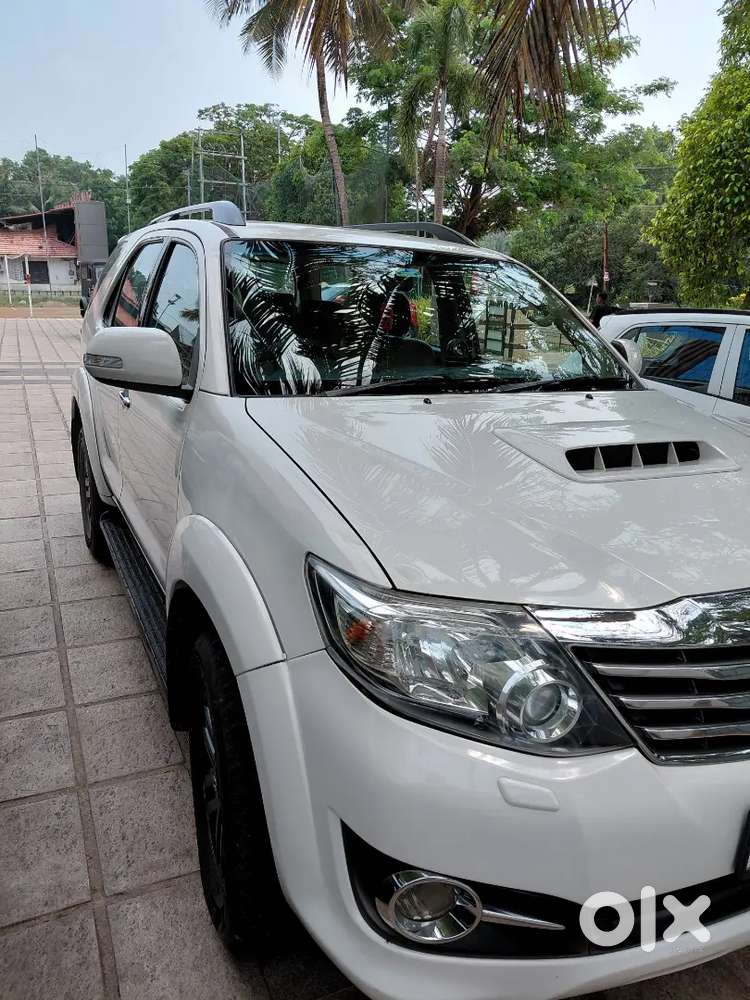 Toyota Fortuner Speed Automatic