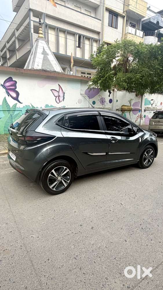 Tata Altroz Xz, 2024, Petrol