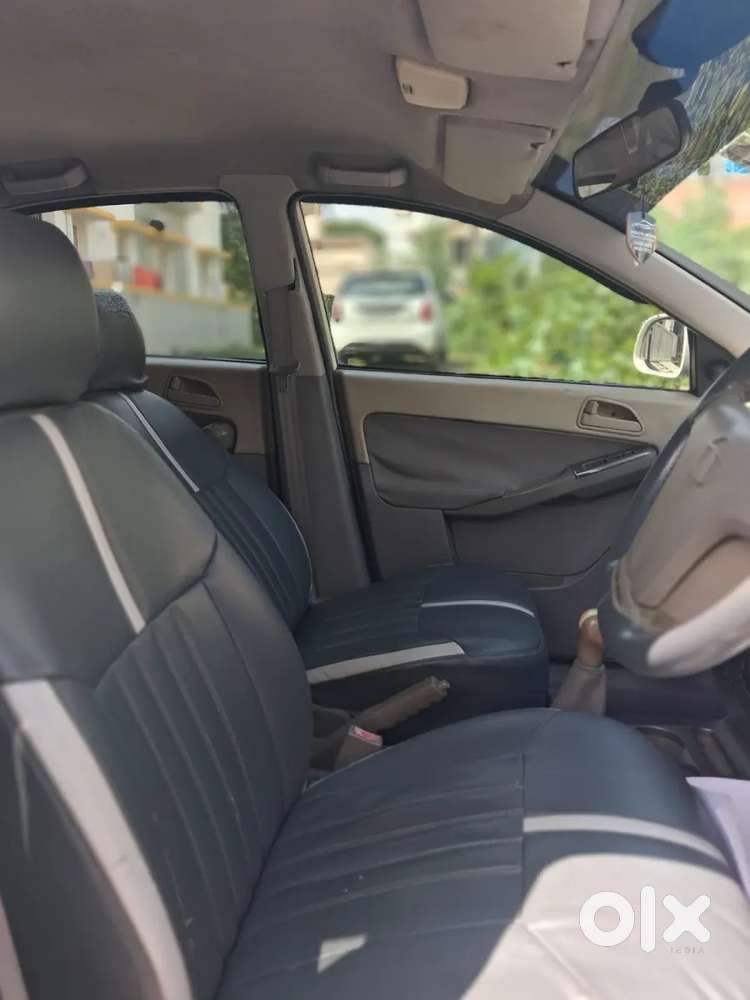 Tata Indica Vista Aura 1.3 Quadrajet (ABS), 2010, Diesel