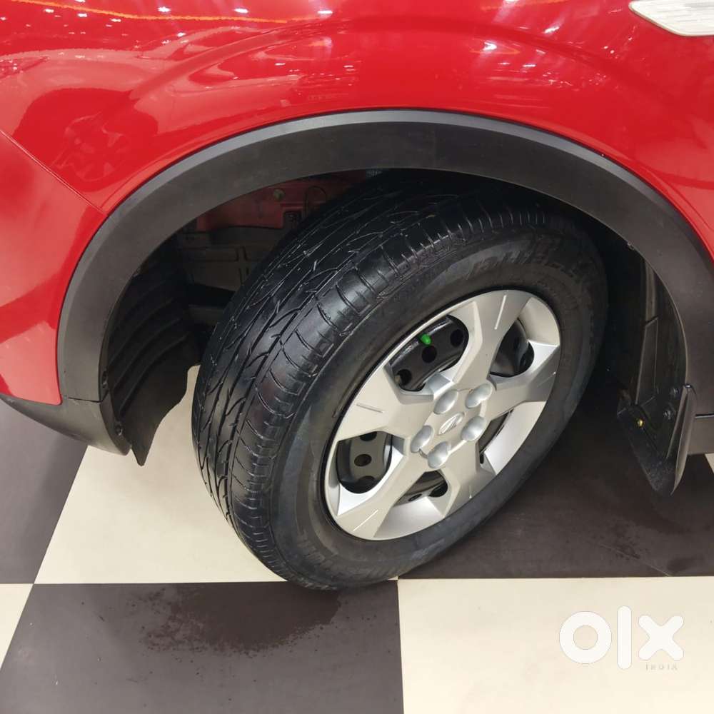 Mahindra Xuv300 1.2 W6 Amt Petrol, 2022, Petrol