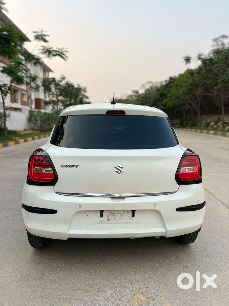 Maruti Suzuki Swift Vvt Vxi, 2021, Petrol