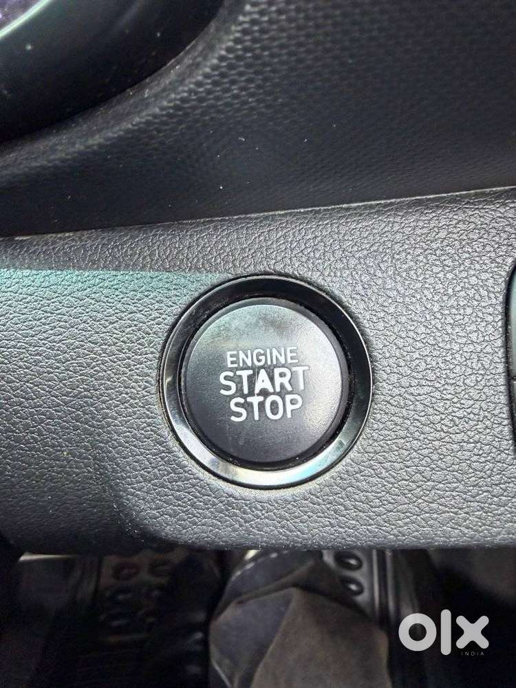 Hyundai Venue 1.0 Sx (o) Turbo Dct, 2019, Petrol