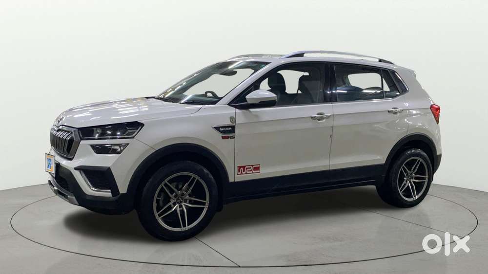 Skoda Kushaq 1.0 Tsi Style, 2022, Petrol