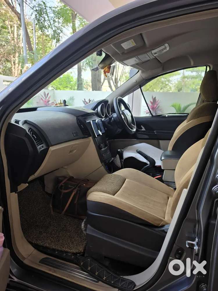 Mahindra Xuv500 2019 Diesel Well Maintained