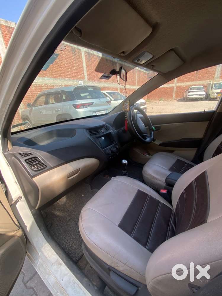 2012 Hyundai Eon Petrol Manual