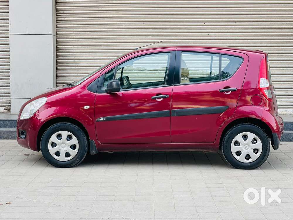 Maruti Suzuki Ritz Vxi, 2011, Petrol