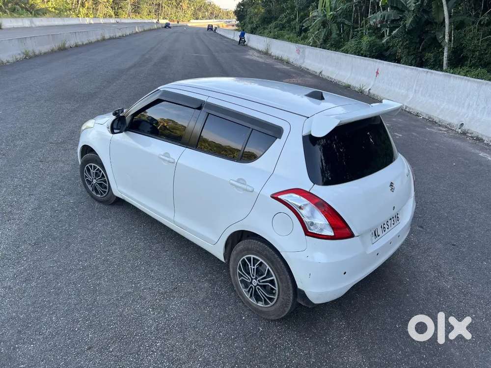 Maruti Swift 2017 Vxi (o)