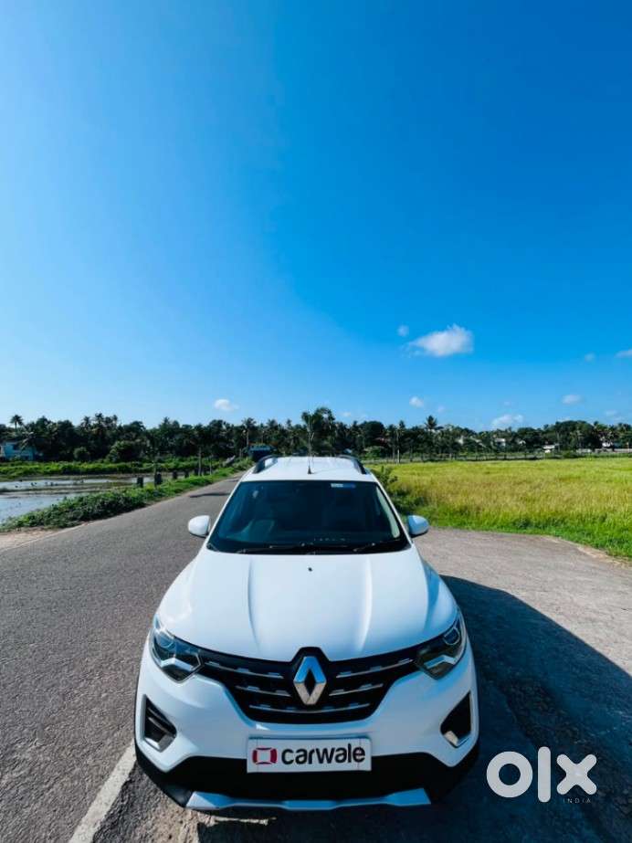 Renault Triber Rxz, 2021, Petrol