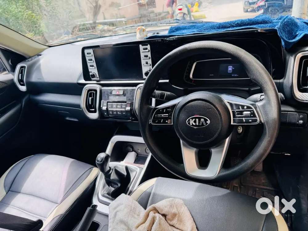 Kia Sonet 2021 Model Petrol Manual Transmission