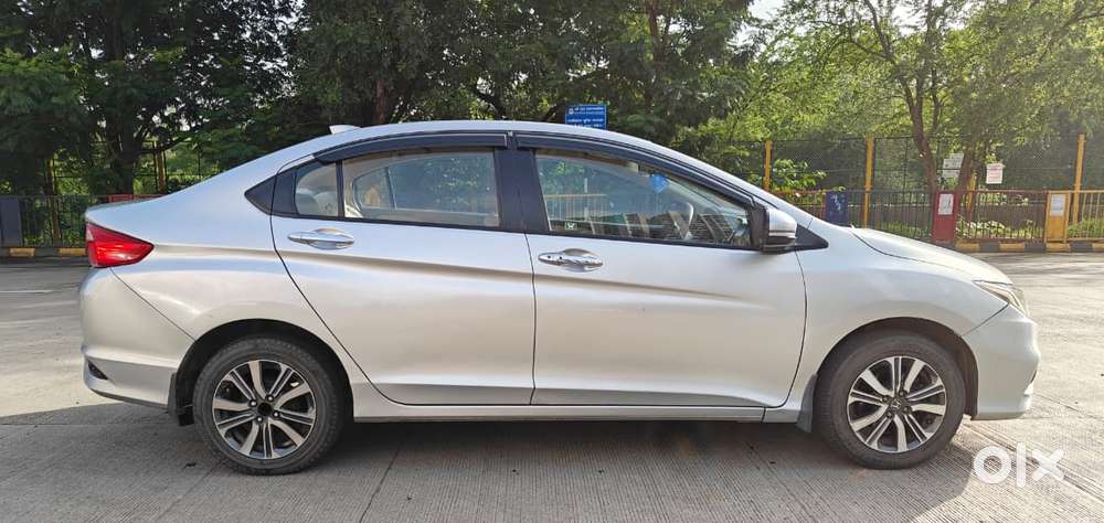 Honda City I-vtec V, 2018, Petrol