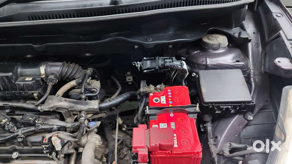 Maruti Suzuki Ertiga 1.4 Zxi At, 2021, Petrol