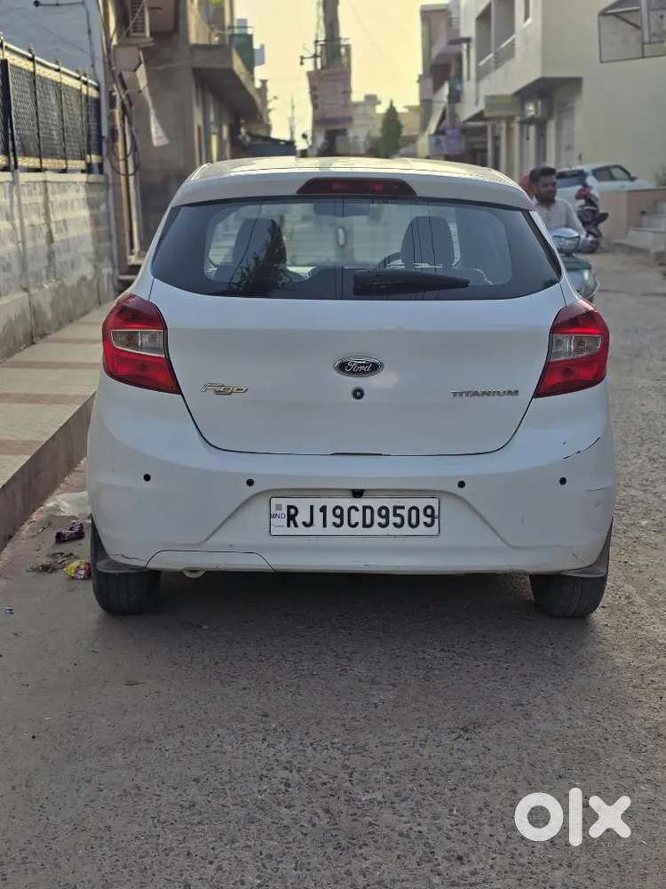 Ford Figo 1.2 Petrol 2018