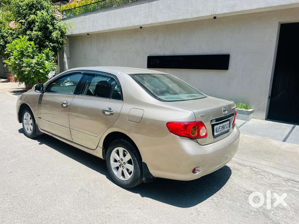 Toyota Corolla Altis 2010-2013 G, 2009, Petrol