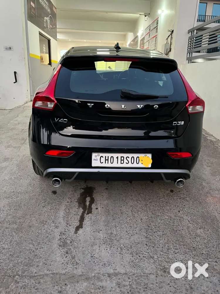 Volvo V40 Diesel Automatic 2018 Car