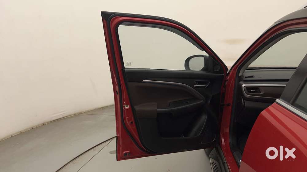 Maruti Suzuki Vitara Brezza 1.5 Zxi Plus At Dual Tone, 2023, Petrol