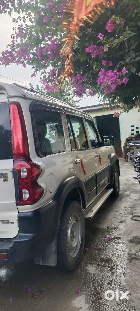 Mahindra Scorpio Classic 2023