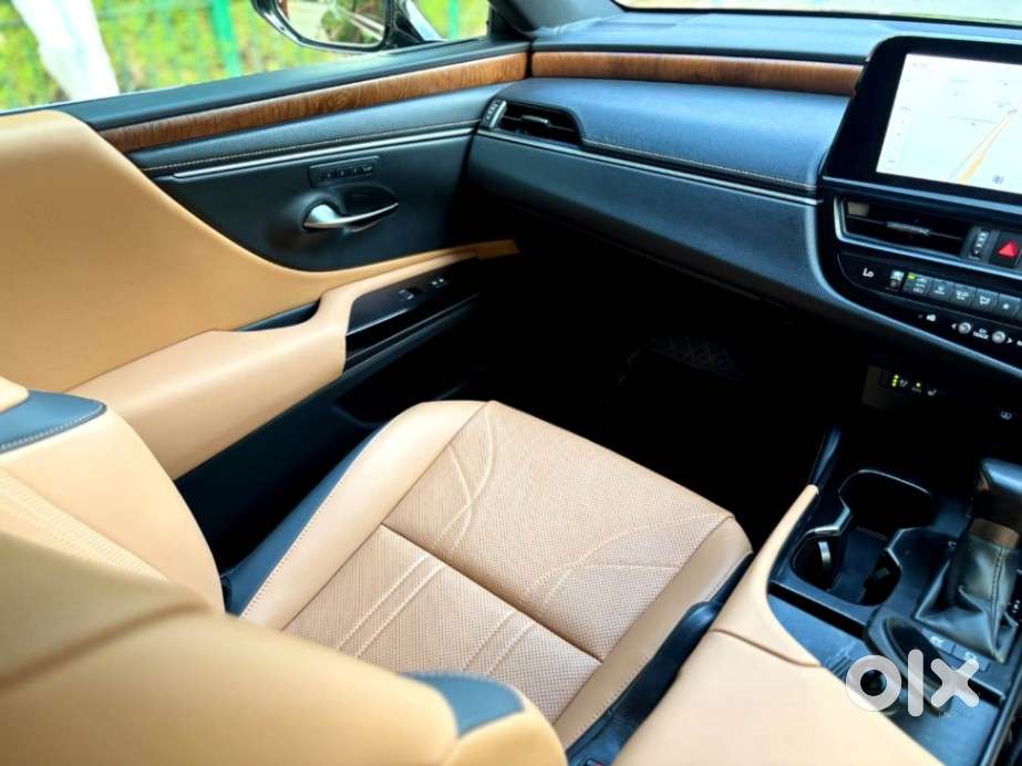 Lexus Es 300h, 2025, Petrol
