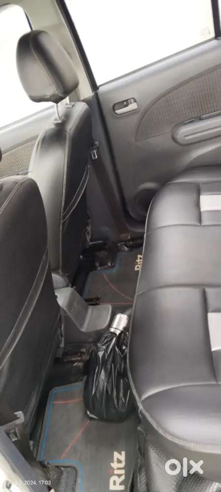 Maruti Suzuki Ritz Vxi 2015