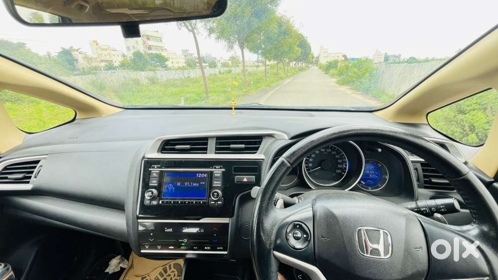 Honda Jazz V Petrol 2018