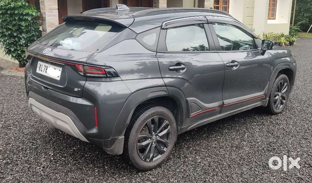 Toyota Urban Cruiser 2024 S Plus Petrol Amt
